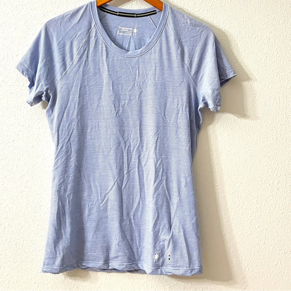 LIKE NEW Smart Wool SS Light Weight Tee
